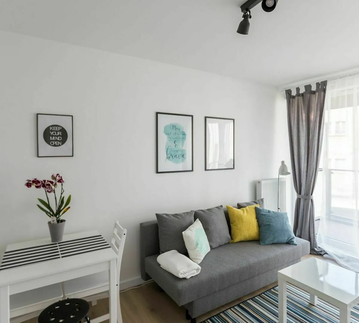 Dream Holiday-Apartamenty Chmielna Park 格但斯克 公寓